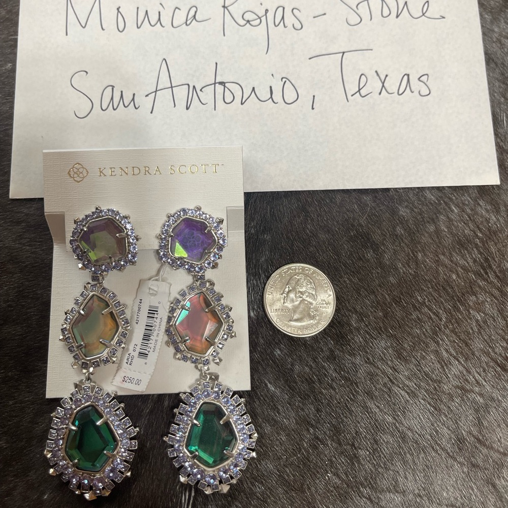 Kendra Scott Clip Earrings New With Tags